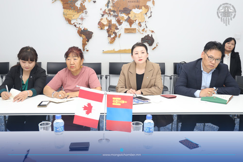 МҮХАҮТ КАНАДЫН “STEP” БАЙГУУЛЛАГАТАЙ ХӨДӨӨ АЖ АХУЙН ШИНЭ БОЛОМЖУУДЫГ ХЭЛЭЛЦЛЭЭ